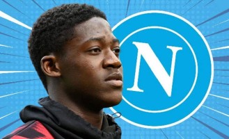 曝曼联新帝星已同意加盟那不勒斯，恐因B费受伤走不成！曼联不满其心态